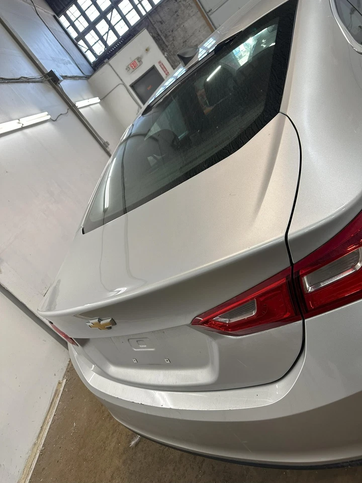 16 17 18 19 20 21 22 23 24 CHEVY MALIBU maletero/tapa/portón trasero Foto 3 de 3