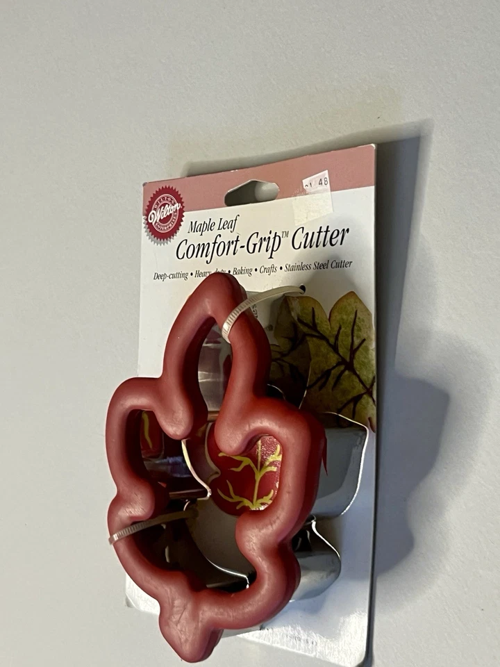 Cortador de galletas Wilton Maple Leaf Comfort Grip Stock Nº 2310-632 | 2000 NUEVO NUEVO CON ETIQUETAS Foto 3 de 4