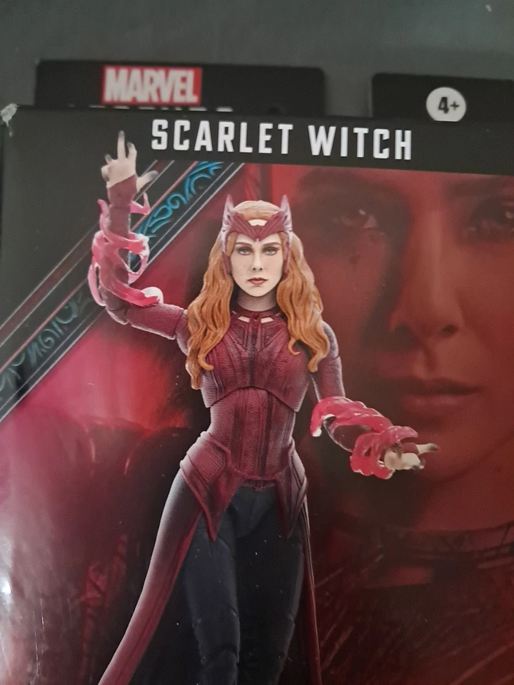 Marvel Legends Doctor Strange In The Multiverse Of Madness Bruja Escarlata NUEVO Foto 2 de 4