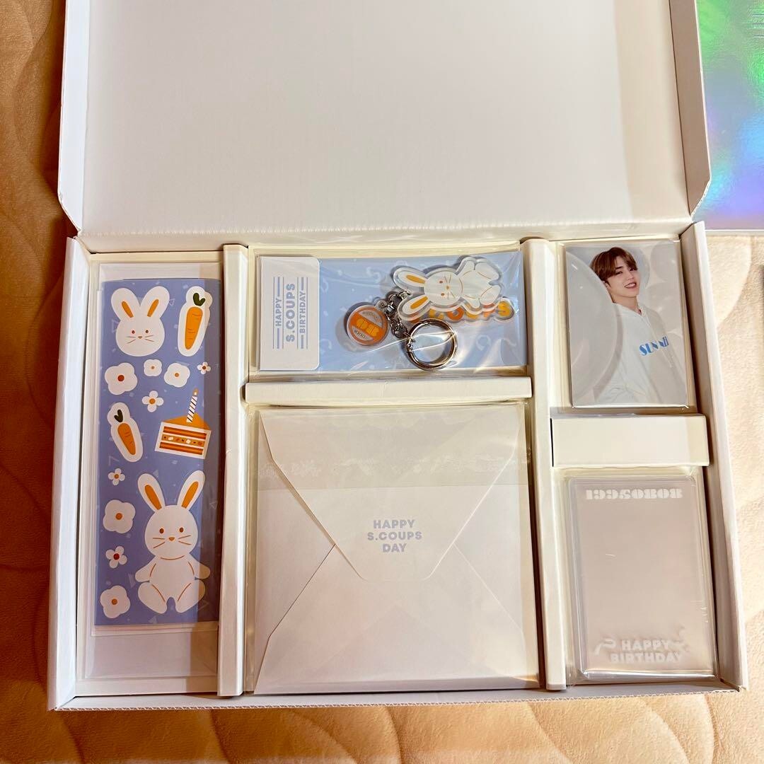 SEVENTEEN HAPPY S.COUPS DAY BIRTHDAY BOX VER.2 Complete Set SEVENTEEN HAPPY S.COUPS DAY BIRTHDAY BOX VER.2 Complete Set