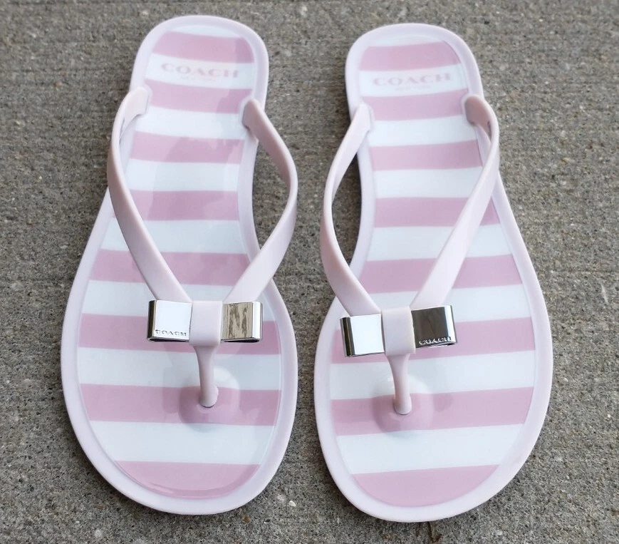 White coach flip flops Outlet