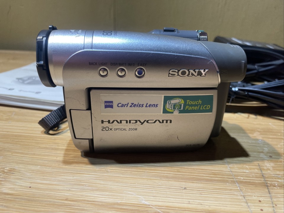 Sony Handycam DCRHC28 Mini DV Camcorder Digital Video Camera Recorder