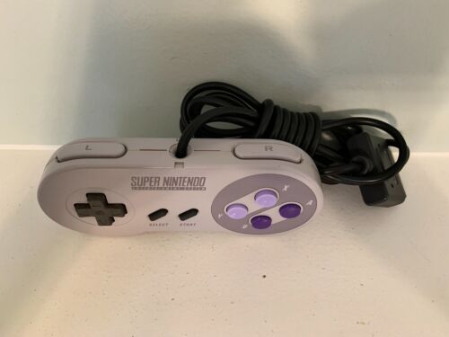 Super Nintendo SNES OEM Controller AC Adapter RF Switch Manual Lot Excellent - Picture 4 of 8