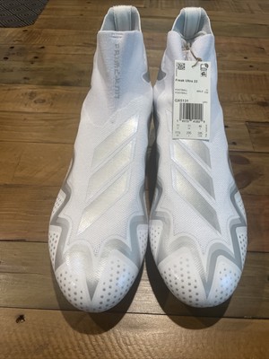 Adidas Freak Ultra 22 White Metallic Silver Football Cleats  display picture 1