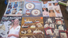 LOT OF 10 CROSS STITCH PATTERN BKS-STONEY CREEK/DEBBIE MUMM/LEISURE ARTS