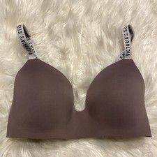 Victorias Secret 32DD Bra T Shirt Lightly Lined Wireless