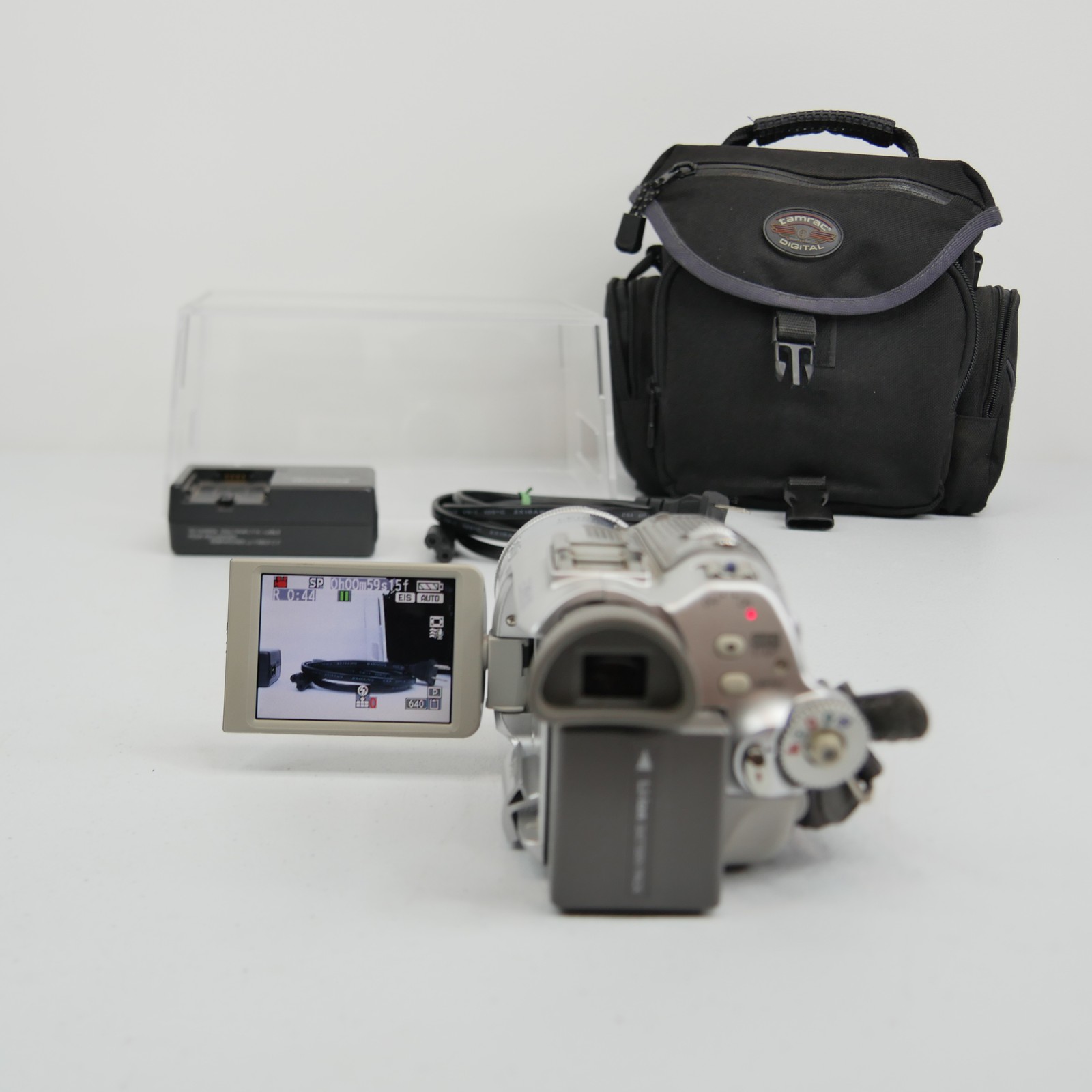 Panasonic Camcorder NV-GS320 MiniDV 2.3MP Digital Video 3CCD Leica Lens Bundle-image