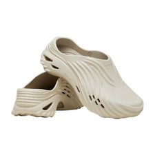 Crocs Echo Wave Almond Tint 210521-0LD Men's Size 12 New Slip On Comfort