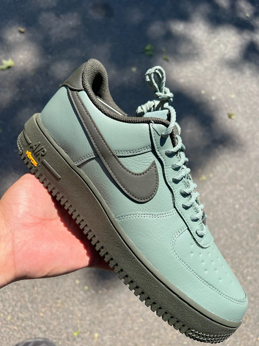 Nike Air Force 1 Gore-Tex Low Green for Sale - Authenticity