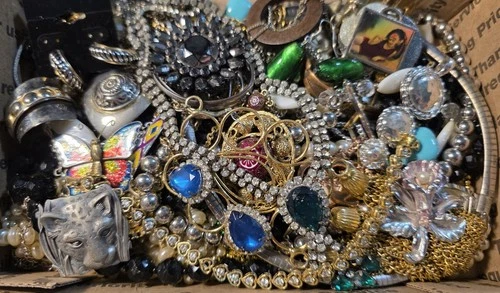 2 Lb Costume Jewelry VTG Modern Craft Junk Lot Wearable Untested Lot 37