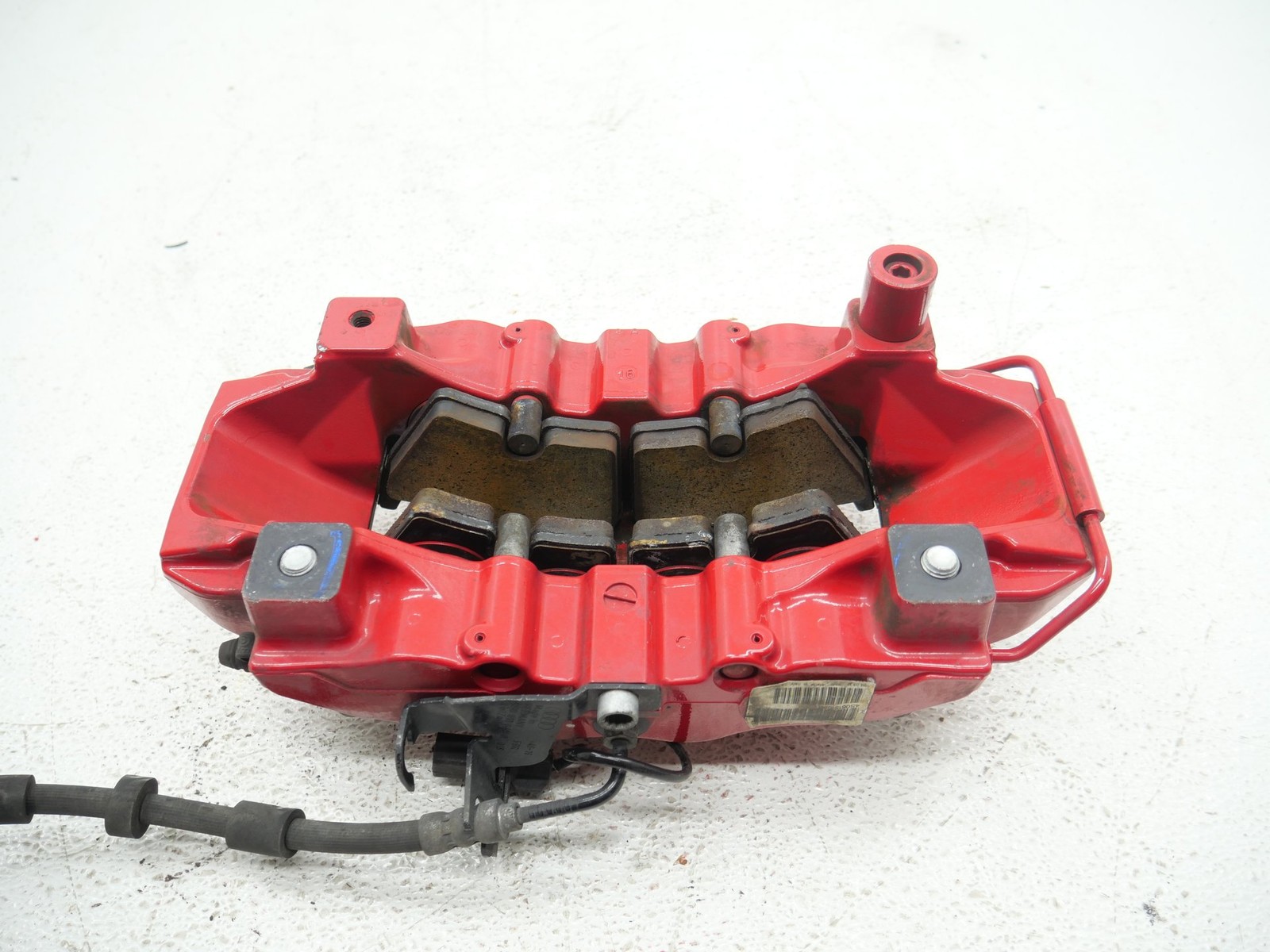 Audi R8 Plus Spyder 2017-2018 Front Left Brake caliper P/N 4S0615105