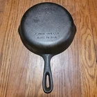 Vintage Unmarked Wagner Ware #5 8 Inch Cast Iron Skillet Double Pour Spout B