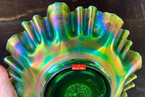 FENTON “10-MUMS” GREEN 3-IN-1 CARNIVAL GLASS BOWL – COLOR!!!!! - Picture 10 of 12
