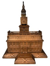 1876 CAST IRON INDEPENDENCE HALL FIGURAL STILL BANK CENTENNIAL EXHIBITION BANK