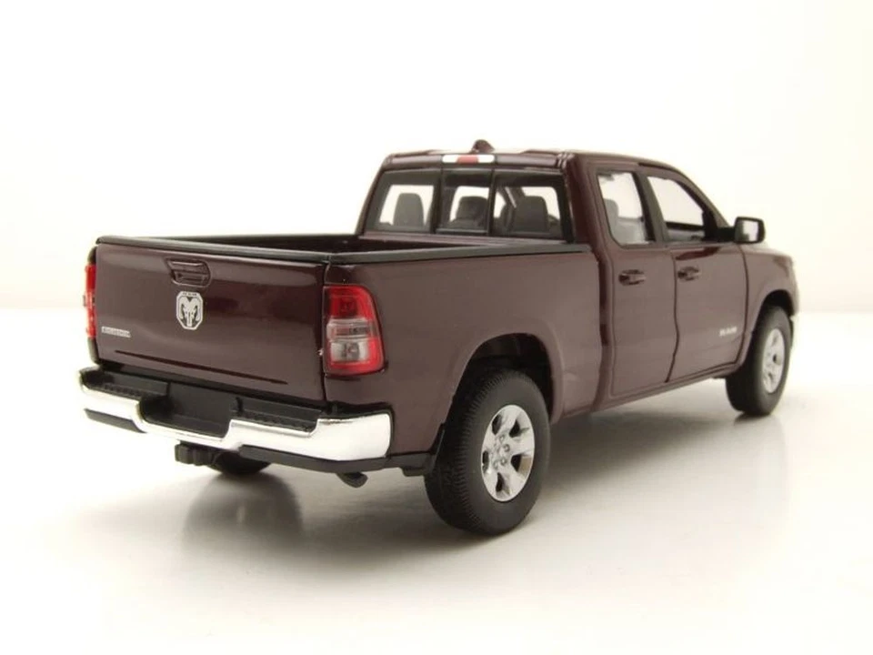 RAM 1500 Pick Up 2019 Bordeaux Modellino 1:24 Welly - Immagine 2 di 4