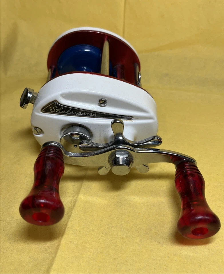 Carrete de pesca Shakespeare 1975 Bicentenario Baitcaster con eje ¡Todos los metales bonito! Foto 2 de 4