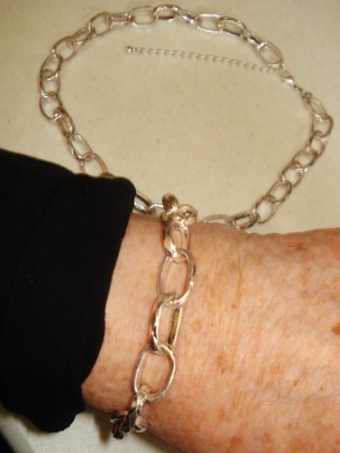 Minimalist 16-19" SP Large Link Necklace and 7 1/4" Bracelet with Lobster Clasp - Picture 3 of 13