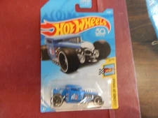 2018 Hot Wheels Bone Shaker #3/365 Legends Of Speed #3/10 BLUE