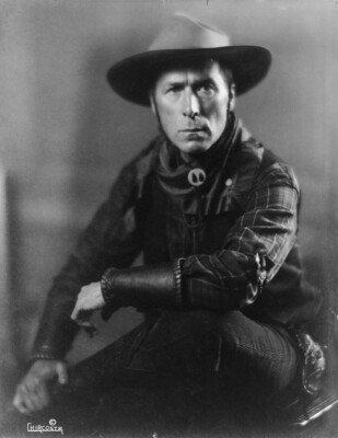 William S. Hart Portrait - Cowboy Classic Hollywood - 5 x 7 Photo Reprint