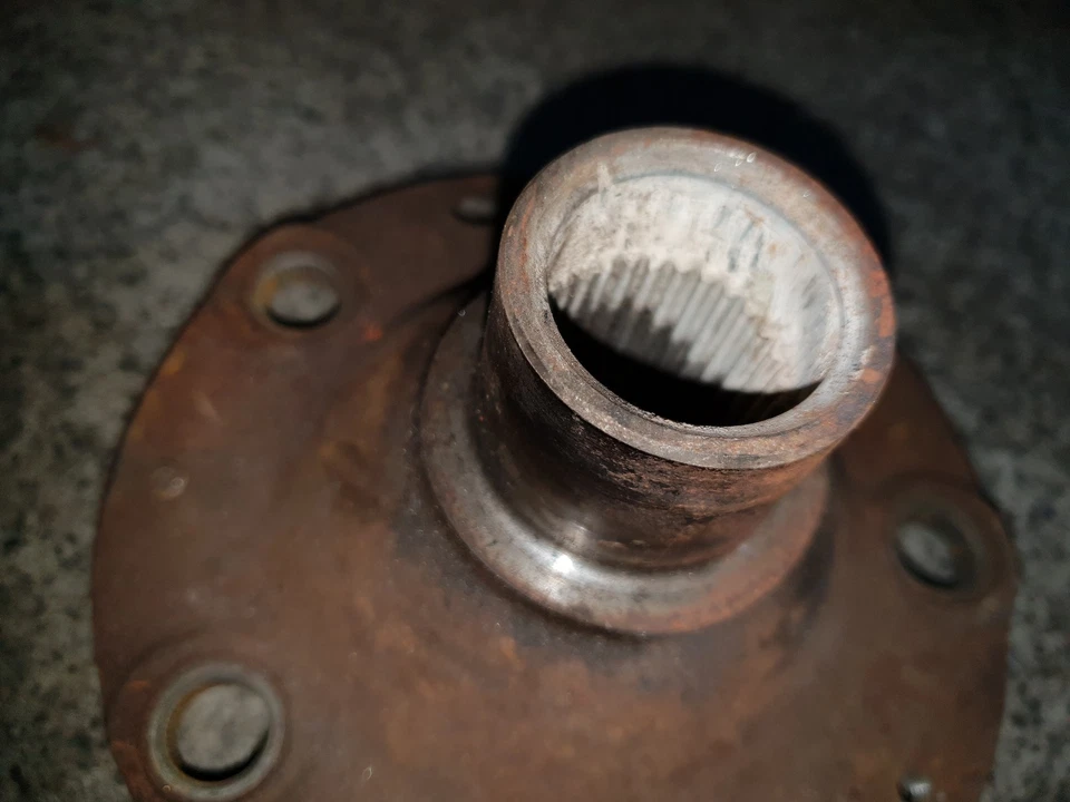 Buje trasero Porsche 944 968 964 (1988-1995) 95133106701 95133160701 Stk01 Foto 4 de 4