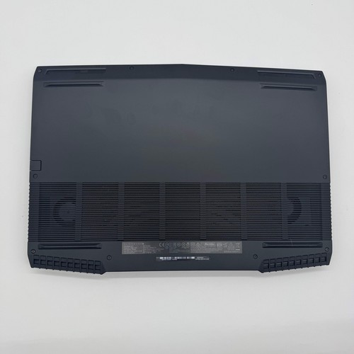Alienware M17 17.3" i7-8750H 2.2GHz 16GB RAM 128GB SSD GeForce RTX 2070 Max-Q - Picture 6 of 9