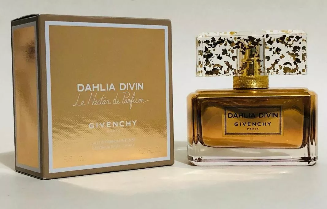 Givenchy Dahlia Divin Eau de Parfum Spray 1.7 oz