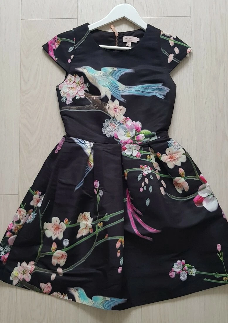 Ted baker 2025 zaldana dress