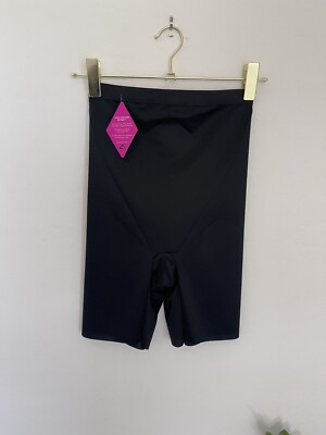 SPANX Thinstincts  2.0 Mid-Thigh Short Size Small NWT