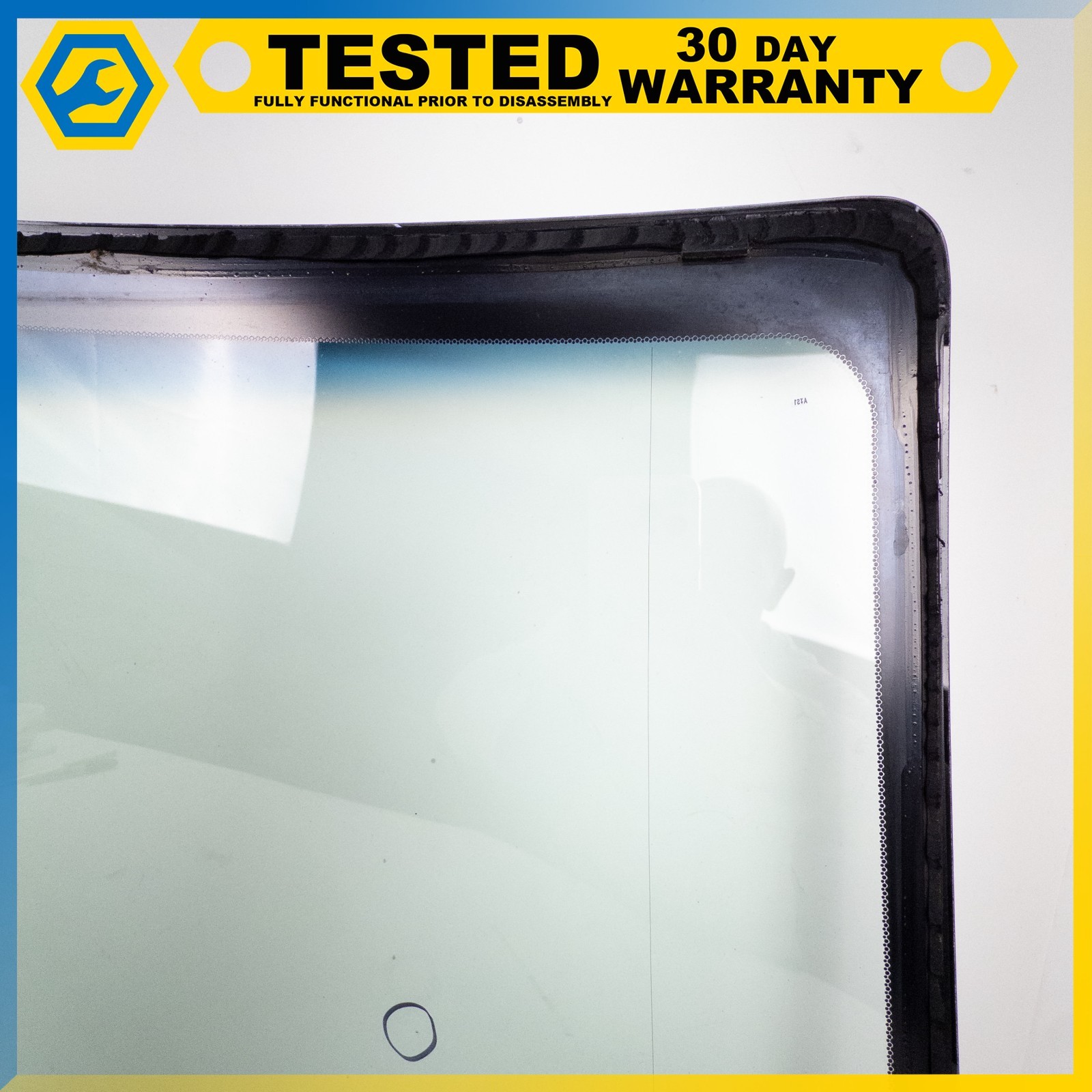 Aston Martin Vantage 2006-2017 Front Door glass