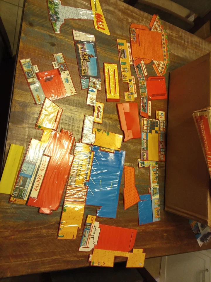 Matchbox JCPenney Play Set Vintage 1972 Mail In Special - Image 3 of 4