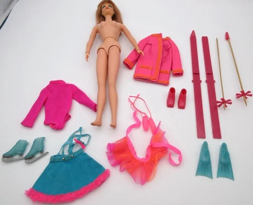 VINTAGE BARBIE MOD 1970-71 SEARS LIVING BARBIE ACTION ACCENTS GIFT SET #1585 HTF