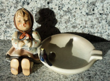 Hummel Figur Aschenbecher Hum 62 "Strickliesl" FM 2 Große Biene Stempel Germany