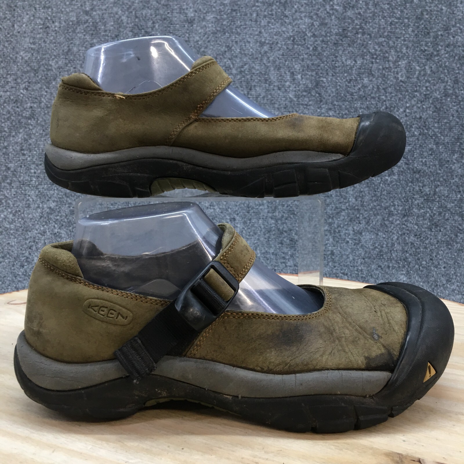 Keen Shoes Womens 9 Casual Mary Jane Strap XL0508 Green Leather Low Top  Round | eBay