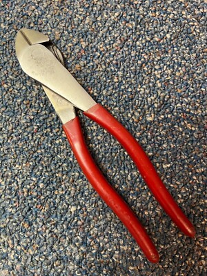 Vintage Klein Tools D228-8 diag. cutters, 8'', U.S.A., good condition