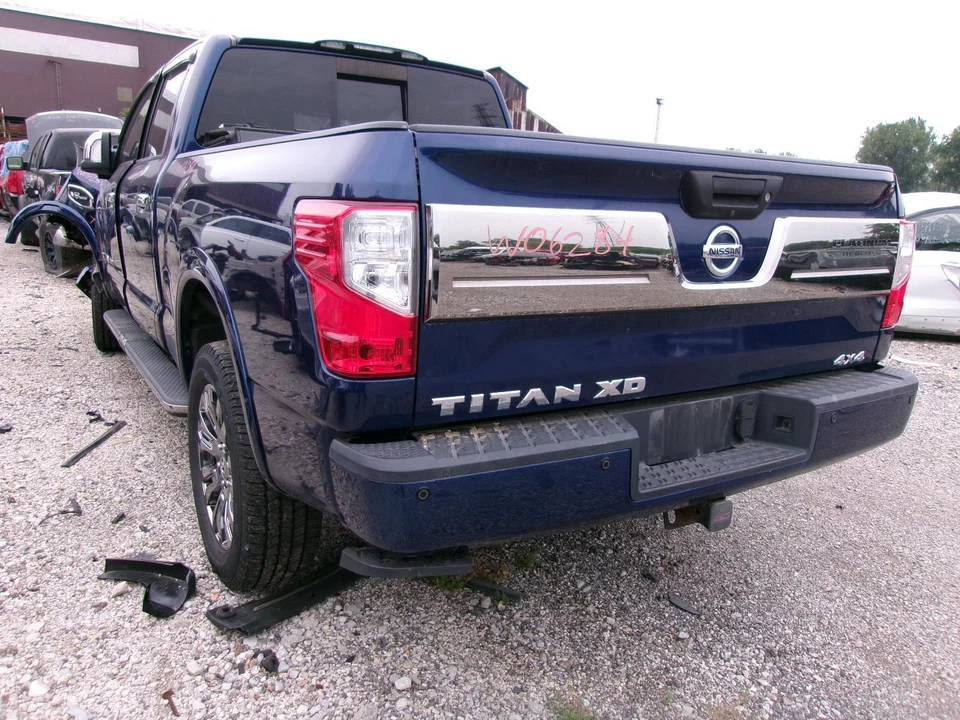 Used Front Left Door Window Regulator Front fits: 2017 Nissan Titan xd Front Lef Foto 3 de 4