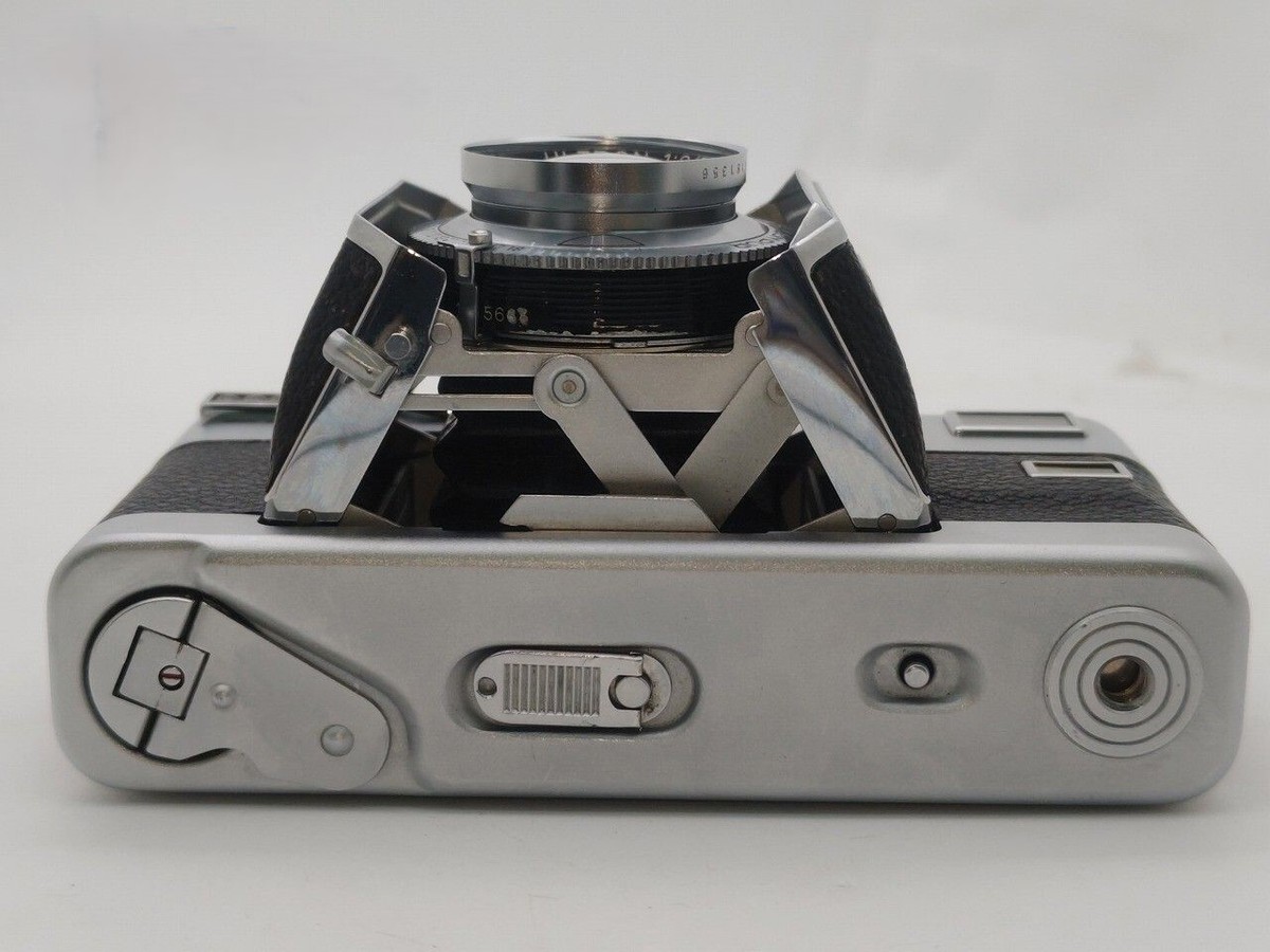 Voigtlander VITESSA ULTRON 50mm F2 Silver Film Camera Voigtlander VITESSA ULTRON 50mm F2 Silver Film Camera