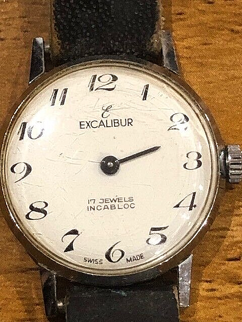 Vintage Swiss Made Excalibur 17 Jewels Mechanical Ladies Leather Watch  25mm