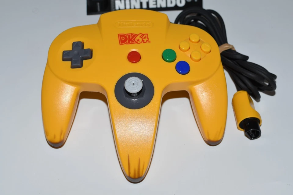Nintendo Power - N64 Donkey Kong DK64 Banana Controller 8-9/10 Con Soporte Foto 3 de 4