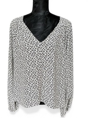 GAP Women XL Floral V Neck Blouse Long Sleeve Cream Black Ditsy Print NWT