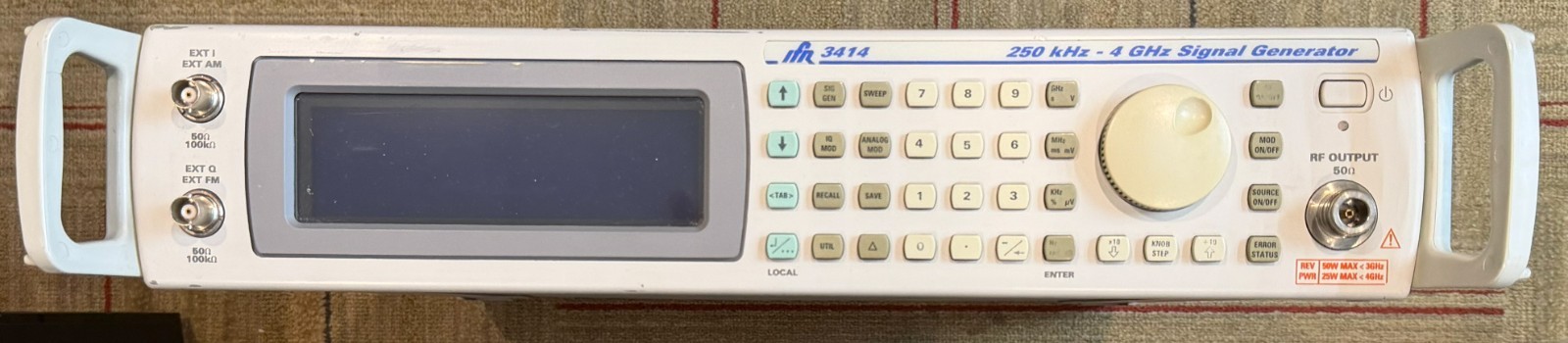 IFR - Aeroflex 3414 Signal Generator 250kHz – 4.0 GHz