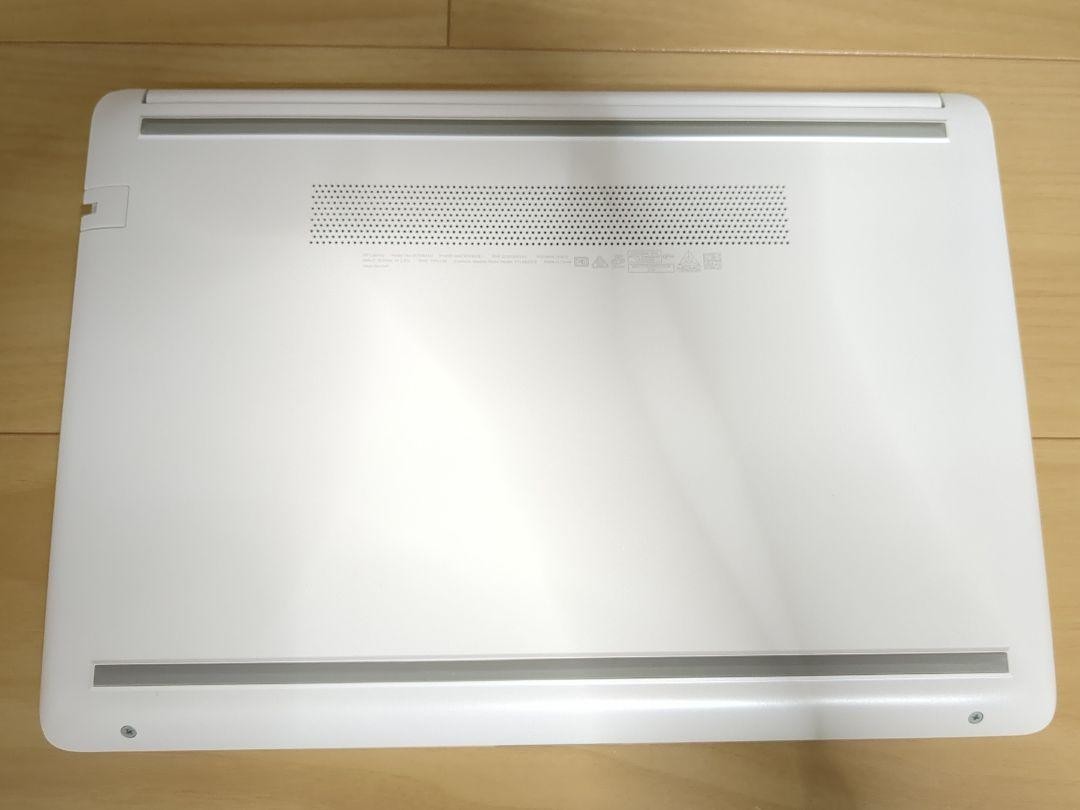 HP Laptop 14s-dk Ryzen 3 8GB RAM 256GB SSD Full HD Webcam