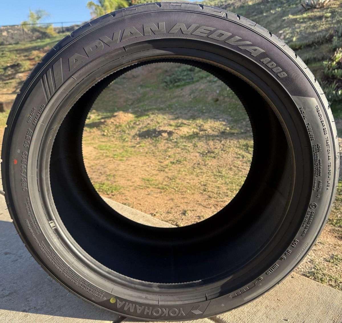 TWO BRAND NEW 325/30R19 105W Yokohama ADVAN NEOVA AD09 Tires Like