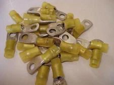 Burndy Yellow  #10 Stud 12-10 AWG Insulated Ring Lugs Terminals LOT of 25