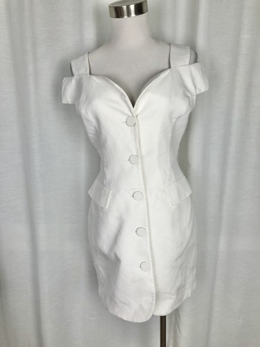 By Johnny Button Down Structured Linen 