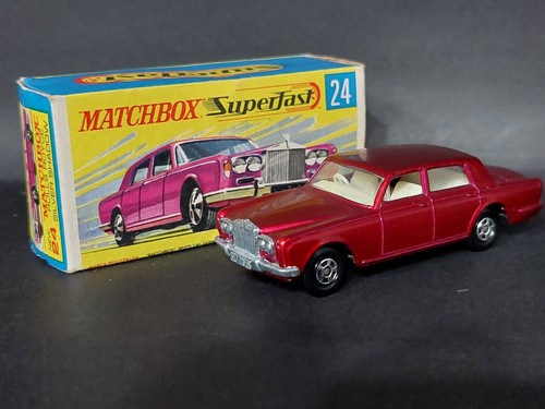 Matchbox Lesney Superfast 24 Rolls Royce Silver Shadow VNMB