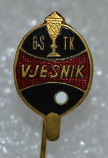 Vjesnik Surbek Primorac Table Tennis Yugoslavia enamel pin Abzeichen Tischtennis