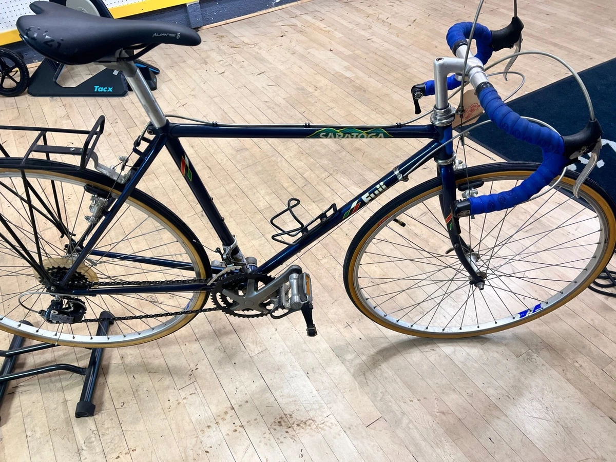1989 Fuji Saratoga Touring Bicycle