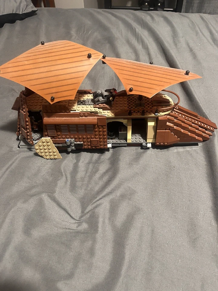 LEGO 75020 Star Wars Jabba’s Sail Barge 2013 COMPLETO sin minifiguras Foto 2 de 4