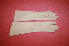 Vintage Pair of mid size White Evening Dress Gloves Small Size