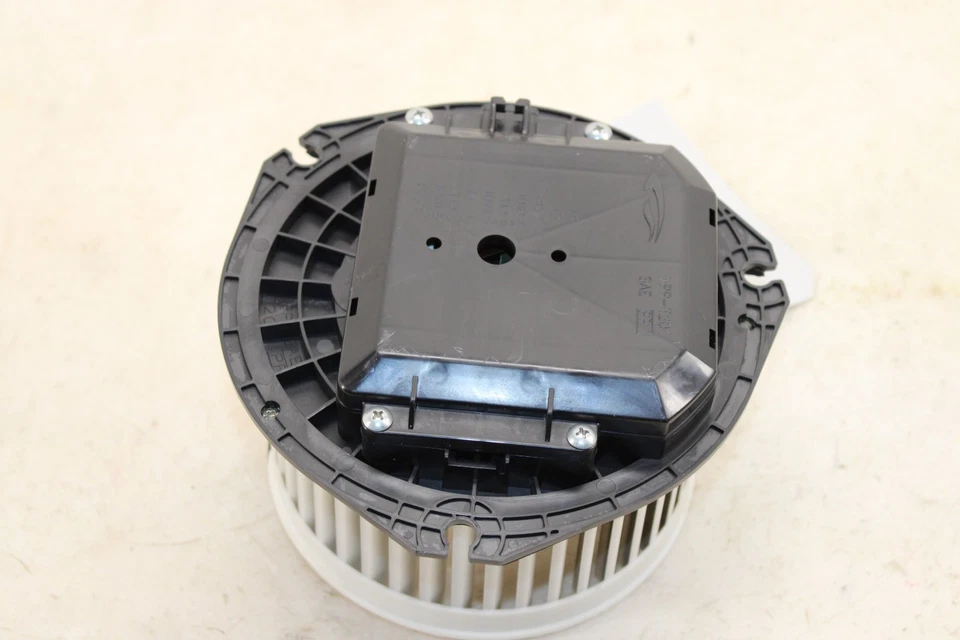 Motor de soprador Chevrolet Corvette 2014-2019 fabricante de equipamento original MM80 - Imagem 3 de 4